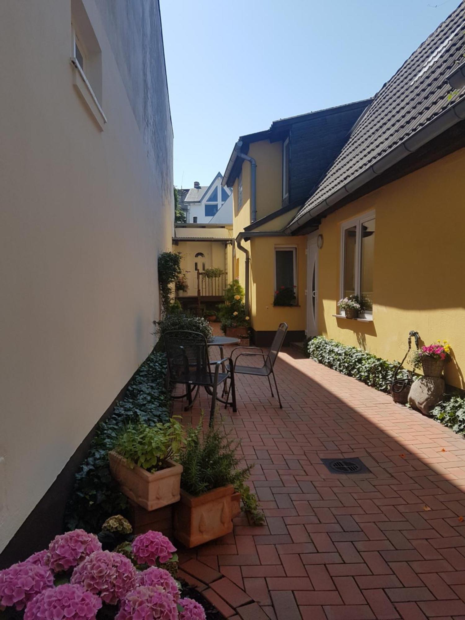 Ferienwohnung Hahns Rostock Exterior foto